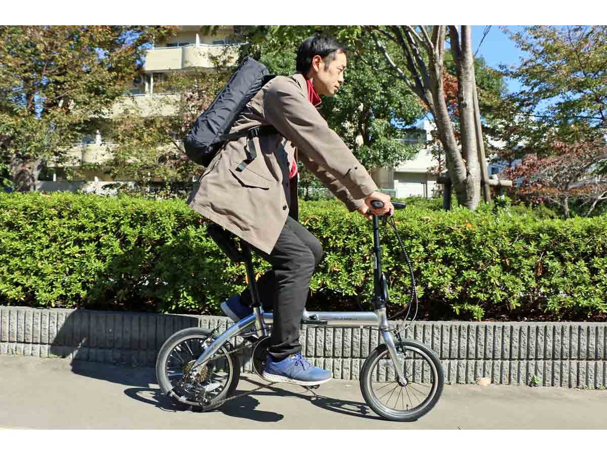 輪行にイイ！ モバイルバッテリーで動く超軽量なe-Bike「ULTRA LIGHT E-BIKE TRANS MOBILLY」 - 価格.comマガジン