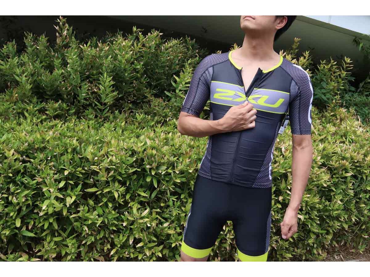 トライアスロンスーツ