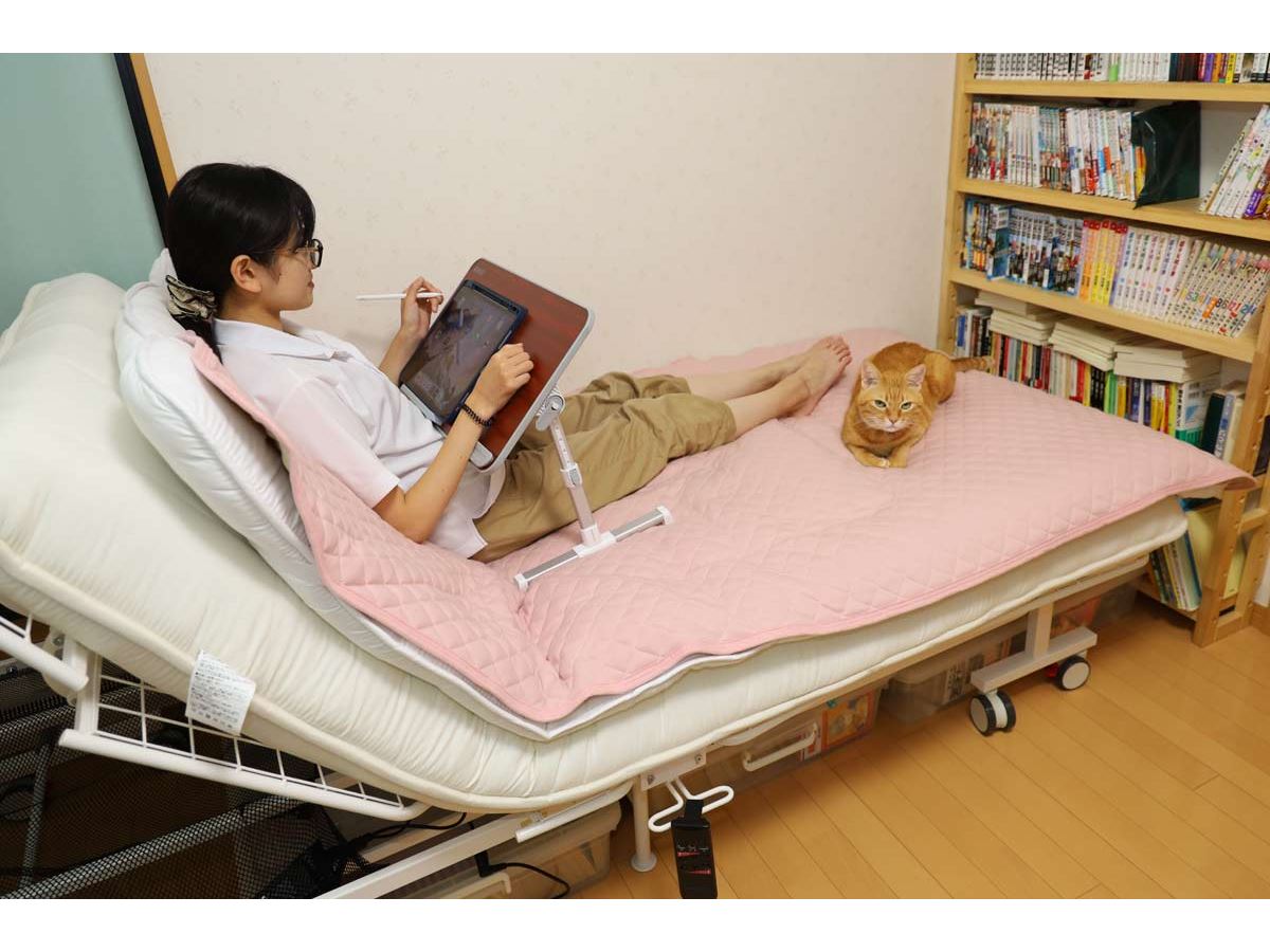 介護だけじゃない。お若い人にも有用な電動リクライニングベッドを20代 