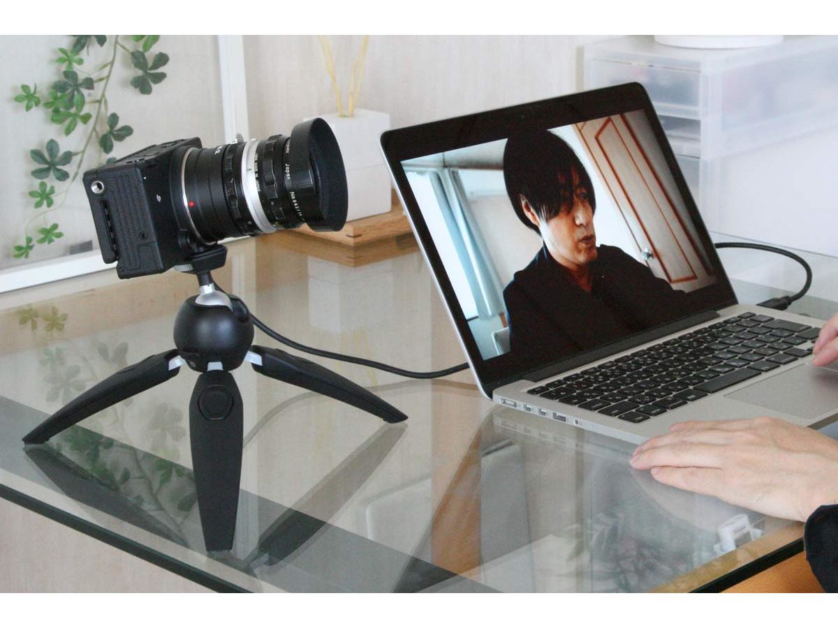 話題の「SIGMA fp」をWebカメラ化やってみた！ オールドレンズでエモさ