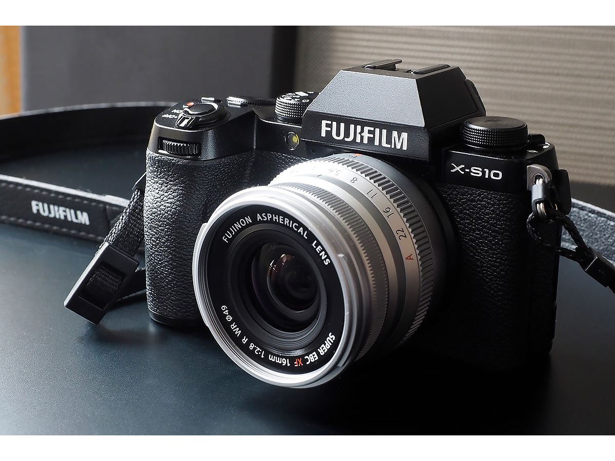 操作性抜群の富士フイルム「X-S10」と「XF 50mmF1.0」で宵闇迫る二子玉川・渋谷を切り撮る - 価格.comマガジン