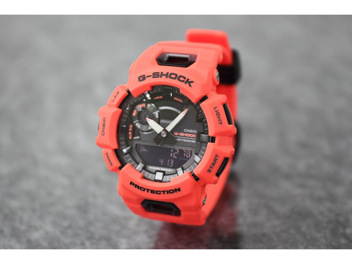 「G-SHOCK」から“デジ×アナ”タイプの新スポーツライン「GBA-900」が誕生！ - 価格.comマガジン