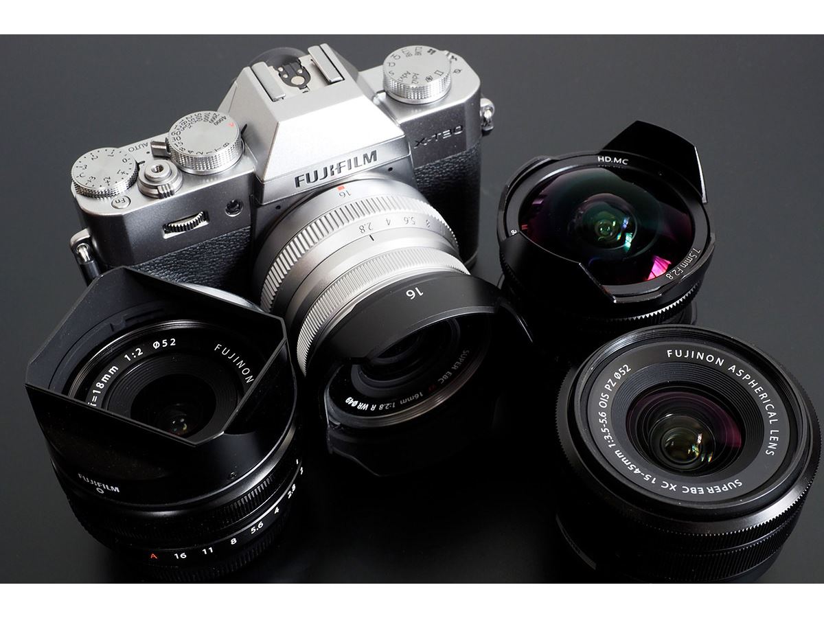 富士フイルムのエッセンスが凝縮された「X-T30 II」と4本の 富士フイルムのエッセンスが凝縮された「X-T30 II」と4本の