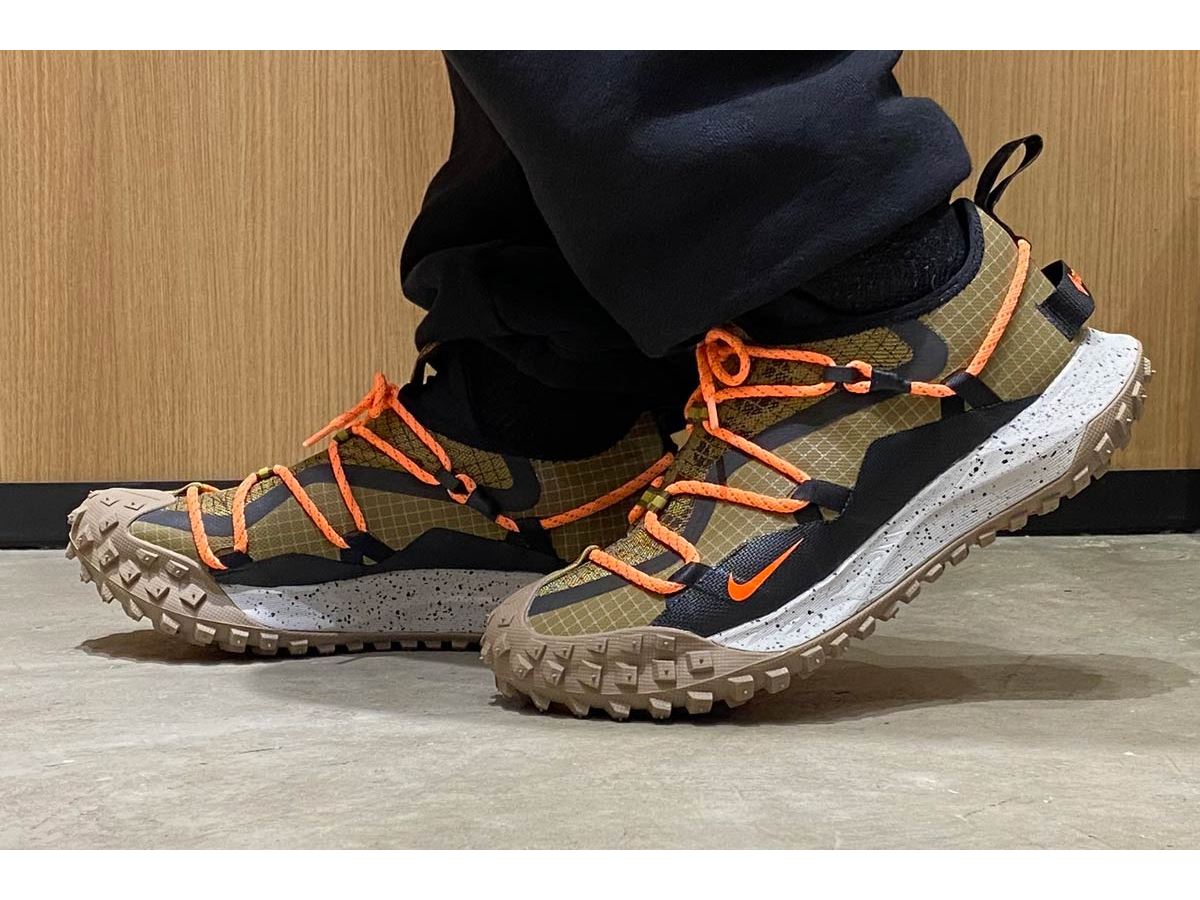 最終値下げ【ACG】GORE-TEX /SFADV MSRY/L /蚩光グリーン ナイキ ACG」×「GORE-TEX」の新作！ オン/オフで履ける高機能