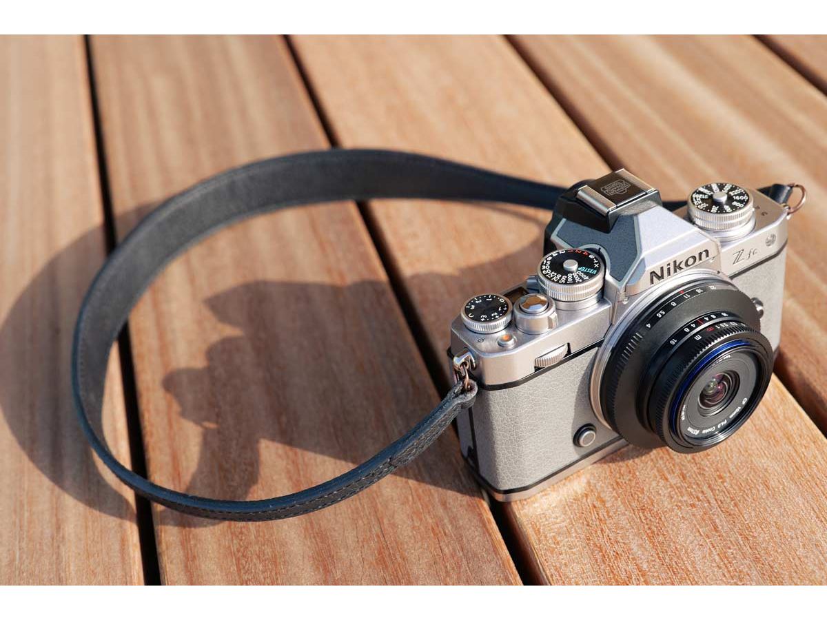 超薄型“クッキー”レンズ「LAOWA 10mm F4 Cookie」で超広角を楽し