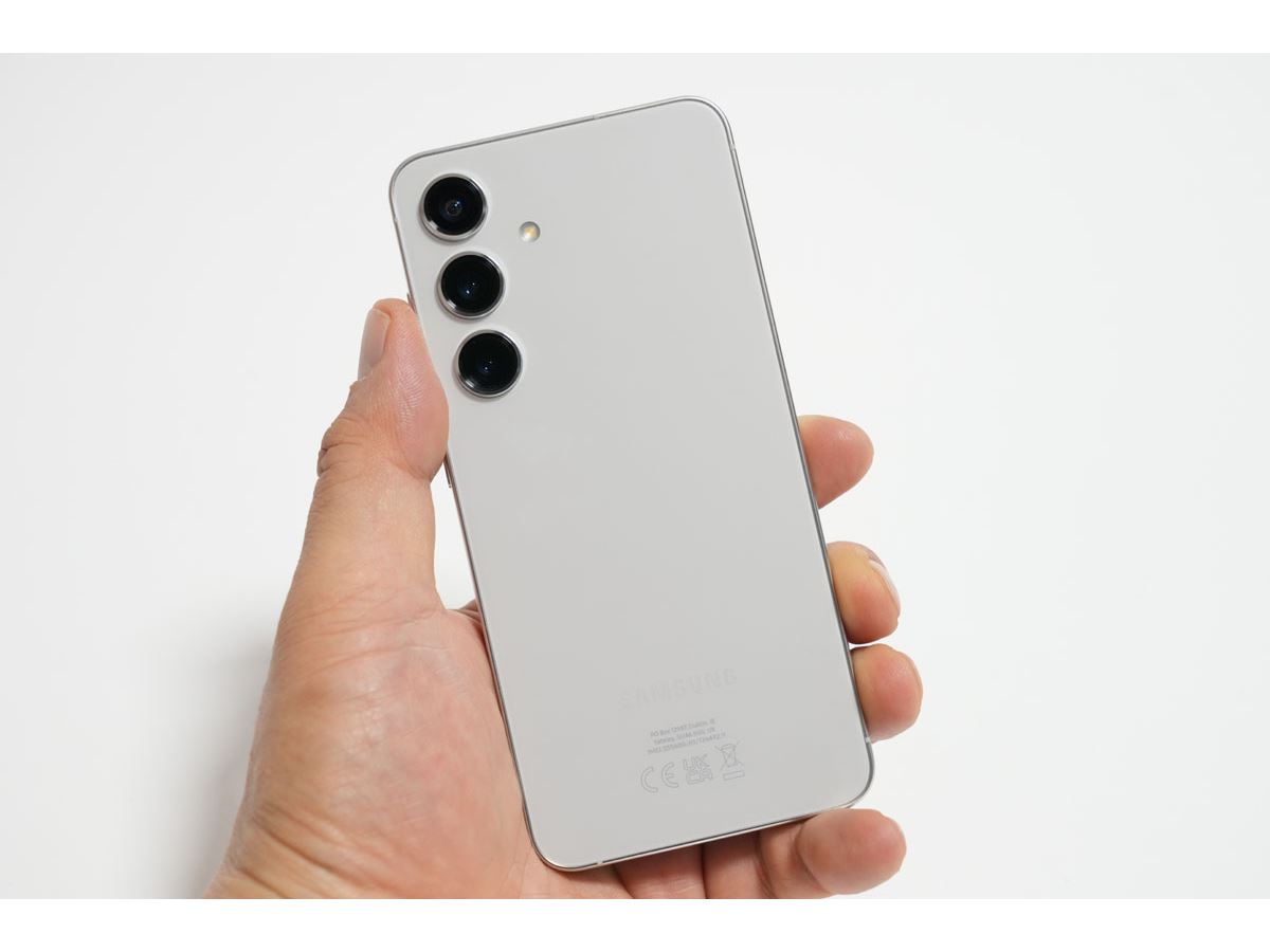 軽量級最強スマホ「Galaxy S24」レビュー！ 「S23」との違いは