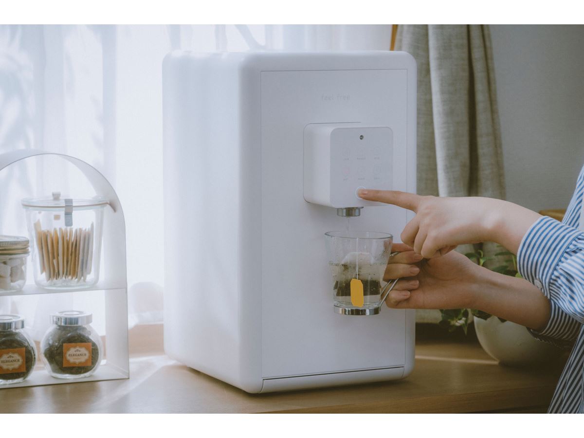使用頻度１週間位のFRECIOUSウォーターサーバー 綺麗です。 浄水型ウォーターサーバー「every frecious」アンバサダー就任