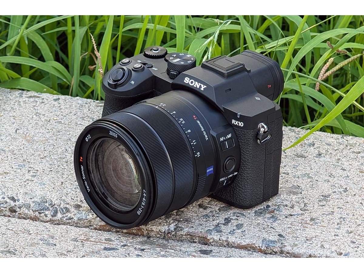 サイバーショット RX10 V」徹底レビュー！ 前モデル「RX10 IV」から何