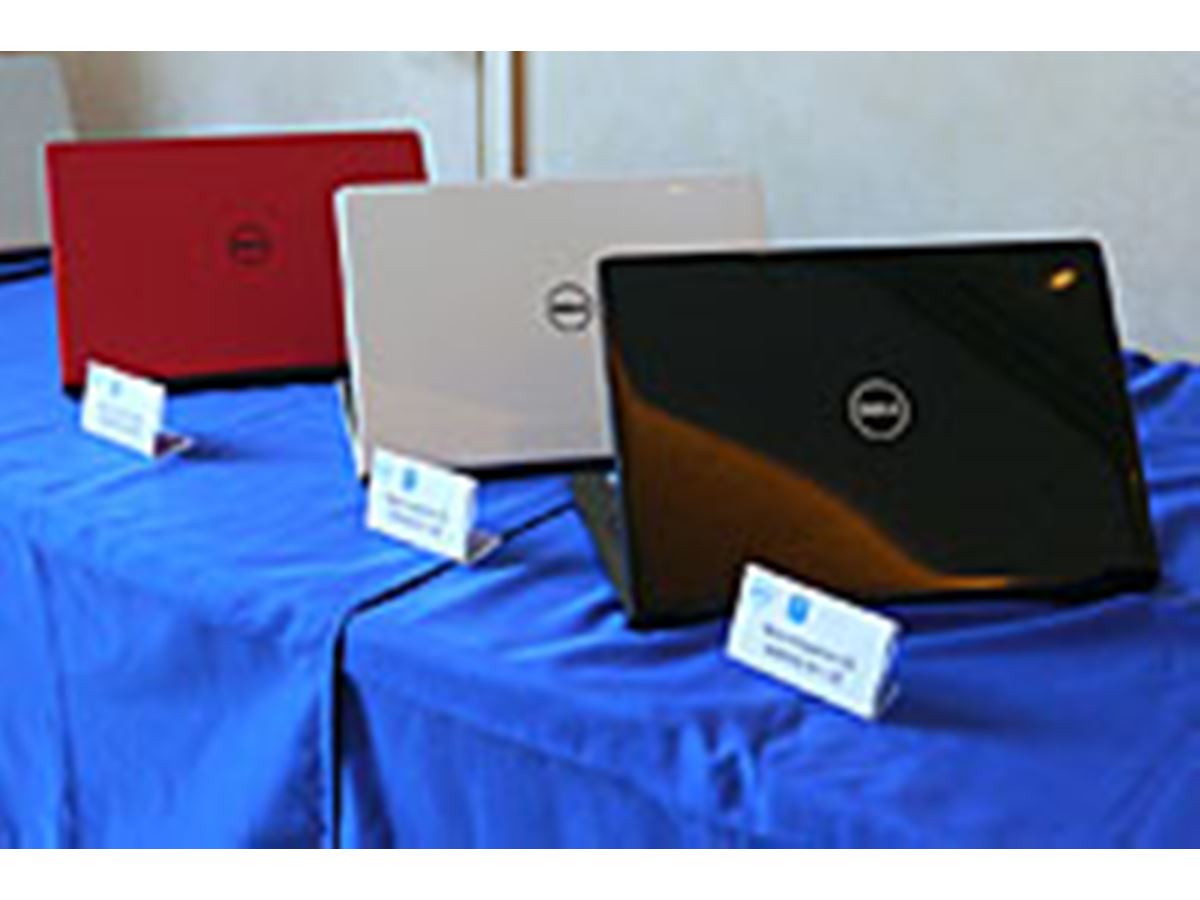 DELL - ノートPC Inspiron 17 5000 corei5 8250U Dell Inspiron 17 5000 プレミアム Core i5 8250U・8GBメモリ
