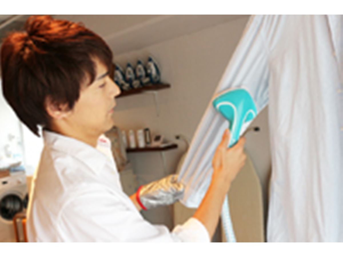 洗濯王子”がチェック！ パワフルな衣類用スチーマーの使い勝手は