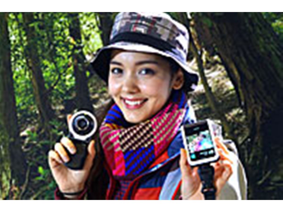 弱点を克服したセパレートデジカメ「EX-FR100」に触ってきた 弱点を克服したセパレートデジカメ「EX-FR100」に触ってきた