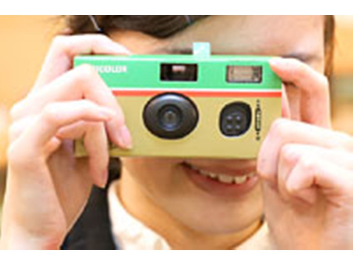 30周年アニバーサリーキットで初代「写ルンです」に着せ替えてみ