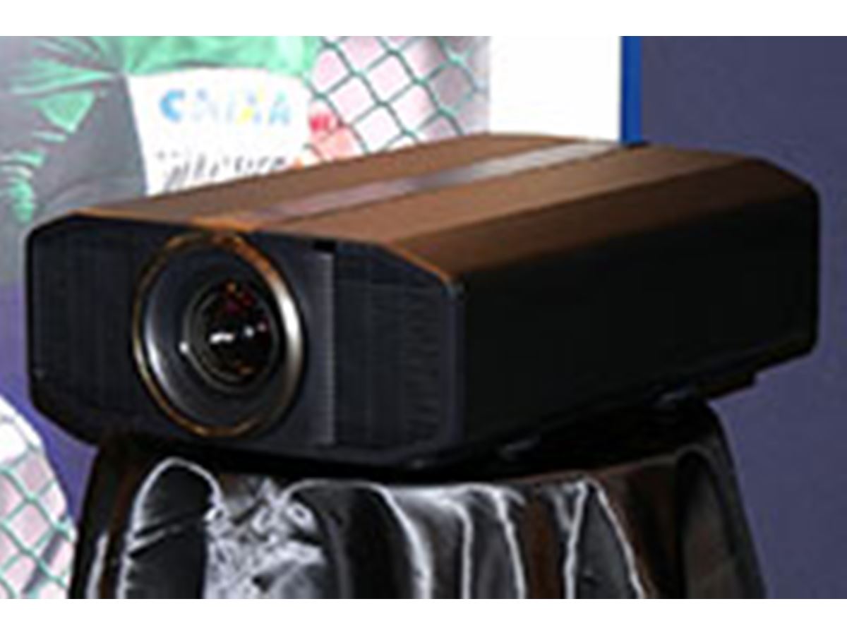 DLA-HD350-W プロジェクター ホームシアター 白 ホワイト JVC DLA-HD350 を3ヶ月使用してみて…・・・・・』 JVC DLA-HD350-W