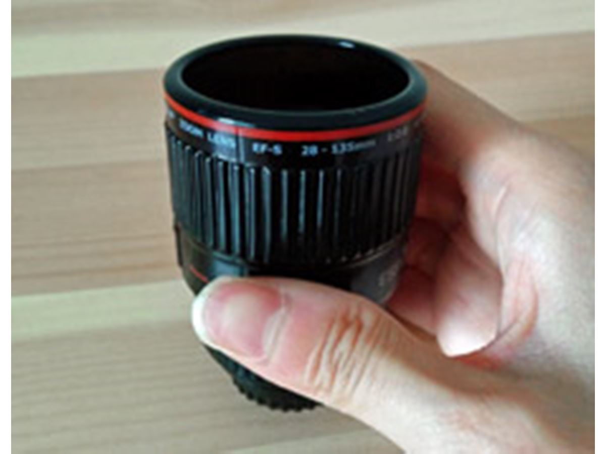 カメラ　レンズ　ガラス　ショットグラス　置物 カメラレンズみたいなオシャレなショットグラス！ - 価格.comマガジン