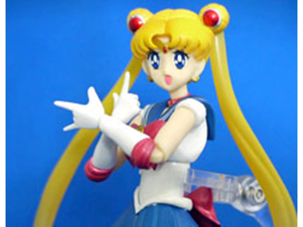 大きいお友達歓喜！ セーラームーンの動くフィギュアが楽しい - 価格