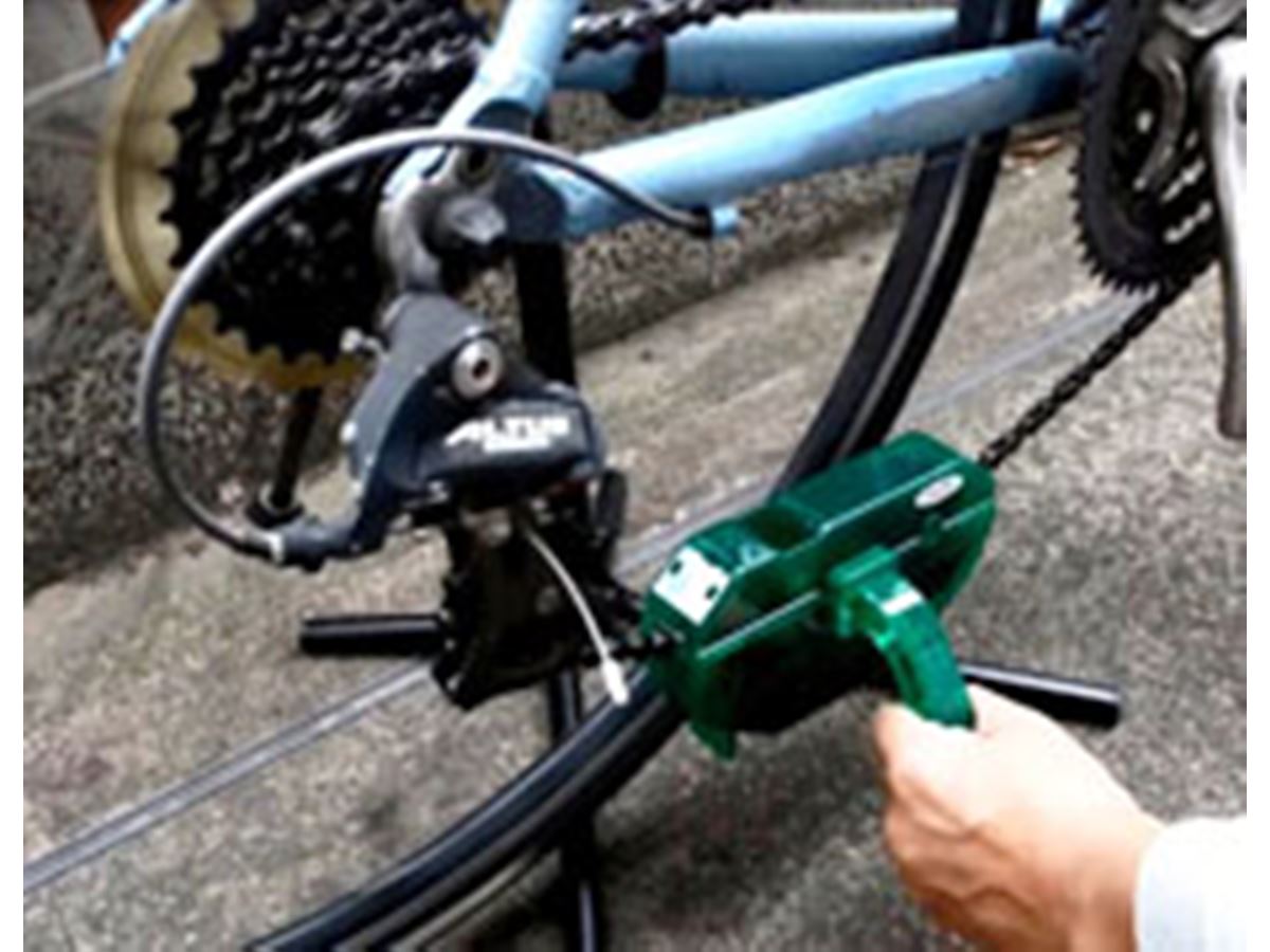 自転車用お掃除キットでドロドロチェーンがピカピカに！ - 価格.com 