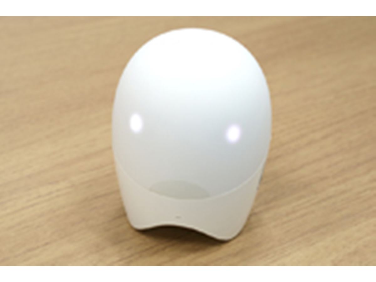 かわいいロボットと英語を勉強！ カシオから新コンセプトの英会話学習