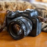 コシナ、キヤノンRF用超大口径レンズ「NOKTON 50mm F1 Aspherical」を