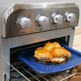 クイジナート、スチーム機能を搭載したノンフライオーブントースター