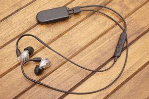 お気に入りイヤホンをワイヤレスに! ソニー「MUC-M2BT1 お気に入りイヤホンをワイヤレスに! ソニー「MUC-M2BT1