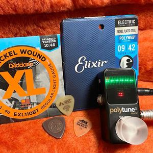 ギターが一番弾きやすいピックはどれ いろんな素材で作って弾き比べ 価格 Comマガジン