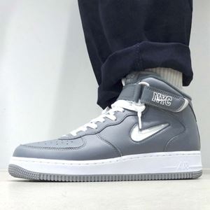 まだ買える 雨の日に履きたくなる ナイキ エア フォース 1 Gore Texモデル 価格 Comマガジン