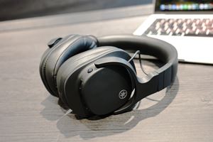 イヤホンの神様”が手がけた日本限定のカナル型イヤホン「TriFi イヤホンの神様”が手がけた日本限定のカナル型イヤホン「TriFi