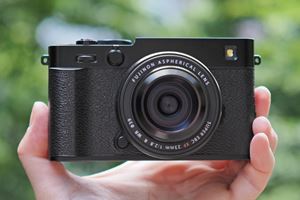 デジタル一眼・エントリー機のベストセラー「EOS Kiss X7」の強さの