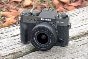 富士フイルム「X-T30 III」最速レビュー！ 写真を撮る楽しさを味わえる