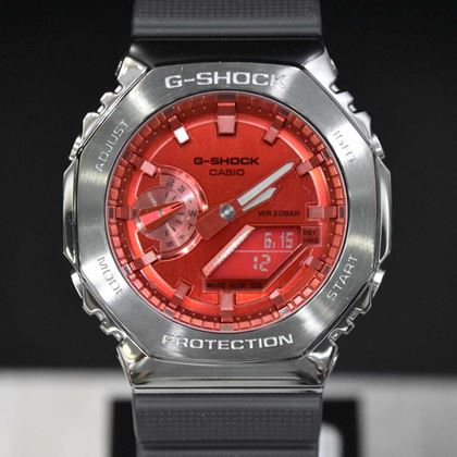 G Shock から近未来の東京を想起させる 漆黒 ネオン カラーが登場 価格 Comマガジン