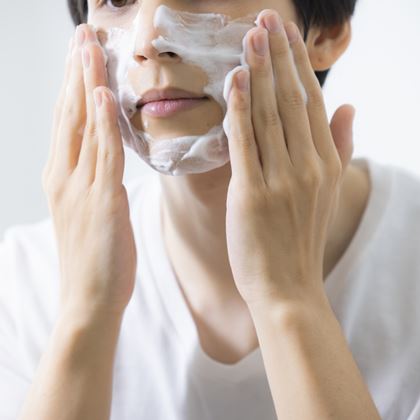 定番ハンドクリーム12種を塗って塗って徹底比較 一番しっとりするのはどれ 価格 Comマガジン