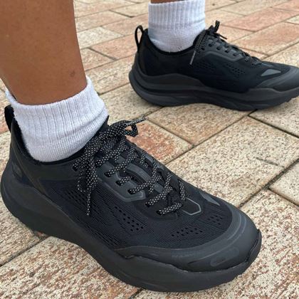 人気スリッポン「ナイキ ACG モック」最新作は、サンダルとしても大 ...