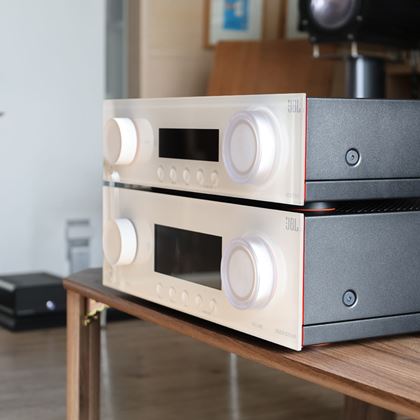 待望のデノン製HDMI入出力付きプリメインアンプ「DRA-900H