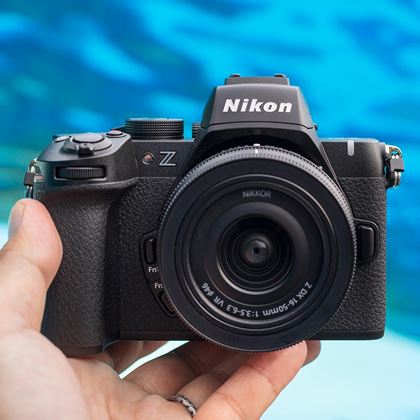 Zマウントの大三元・望遠ズームレンズ「NIKKOR Z 70-200mm f/2.8