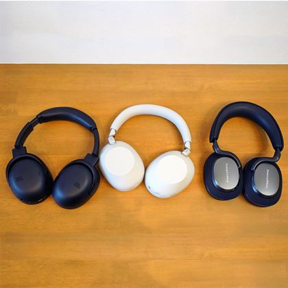 Apple AirPods Proライトニングモデル 限定版 Apple Airpods Pro 2nd Gen LIGHTNING - Left or Right