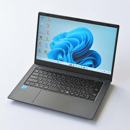 アップルが新型「MacBook Pro」を発表、新しい操作スタイル「Touch Bar