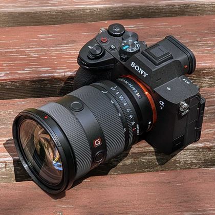 キヤノンの主力フルサイズ一眼レフ「EOS 5D Mark IV」発売開始。好調な