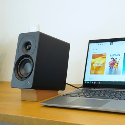ミライスピーカー・ミニ」はプレゼントに最適？ 真剣に検証してみた