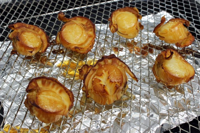 室内で燻製が作れる「スモークトースター」と「けむらん亭 室内で燻製が作れる「スモークトースター」と「けむらん亭