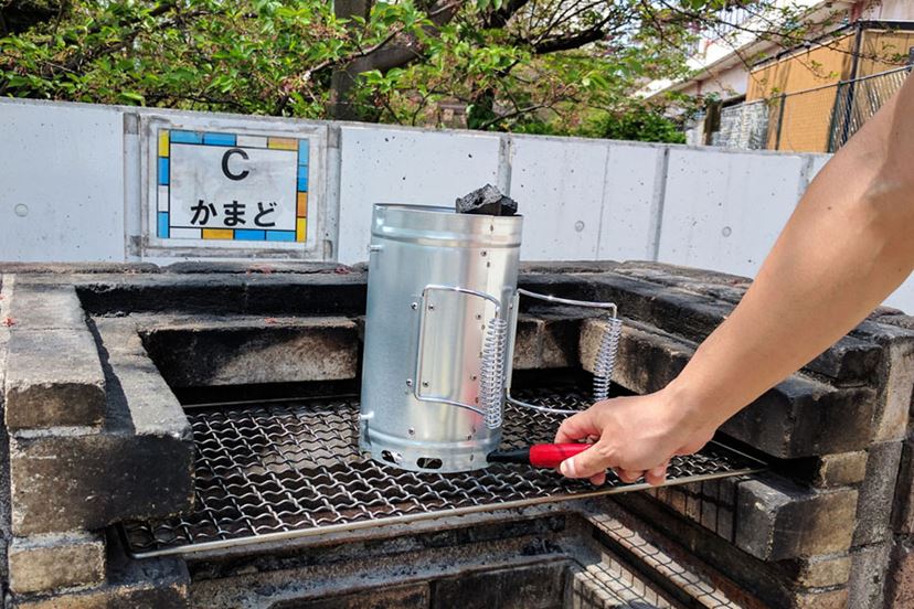 火種コンロ　空気調整口あり　焼肉屋必須アイテム　炭火　火消しツボ　火起こし Amazon | 火種コンロ 空気調整可能 壷 代替え品 火起こし 焼肉店