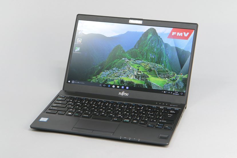 13.3型で約761g！ 今どき珍しい硬派なモバイルノート「FMV LIFEBOOK UH75/B1」レビュー - 価格.comマガジン