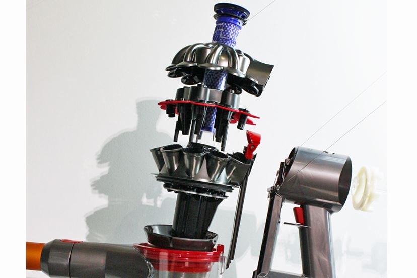 最上位機「V8」の使いやすさを踏襲したダイソンのコードレススティック