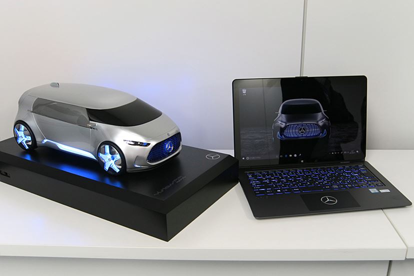 VAIO、メルセデス・ベンツとコラボした特別仕様の「VAIO Z」を100台
