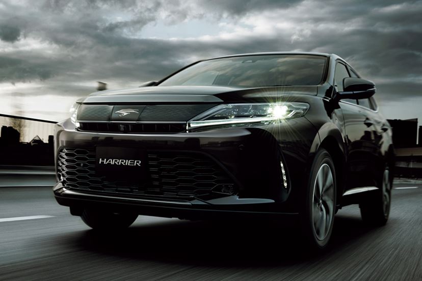 ハリアーにパワフルなターボ車登場！これは走りも期待できる！値段や