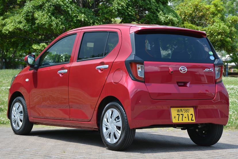 ダイハツ「ミライース」開発者インタビュー＆試乗レポート - 価格.com