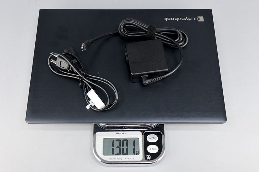 タフで長時間使える実力派モバイルノート「dynabook UX53/D」レビュー