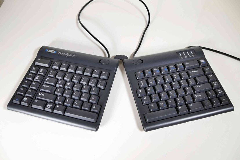 Kinesis Freestyle2　左右分離式キーボード　美品 左右分離＋横チルト、KINESIS FreeStyle2 - 価格.comマガジン