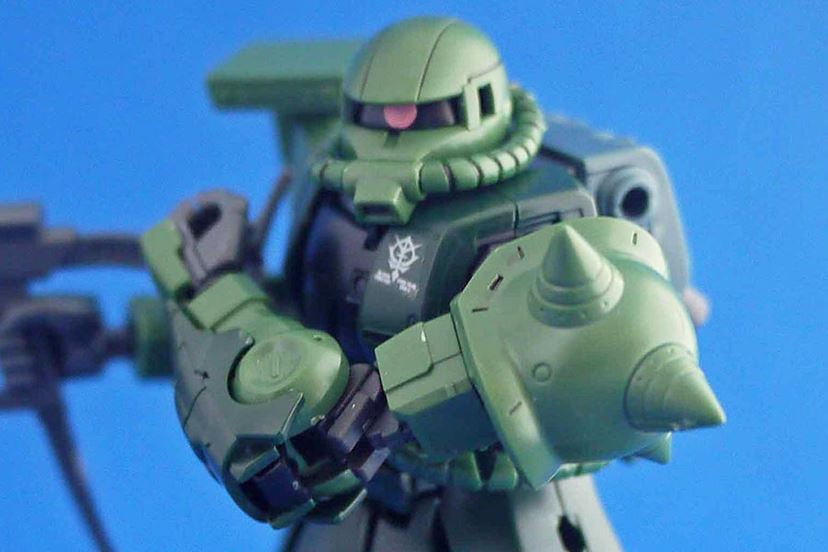 新作ガンプラ「量産型ザクII」は、2種類から選べるマニアック仕様