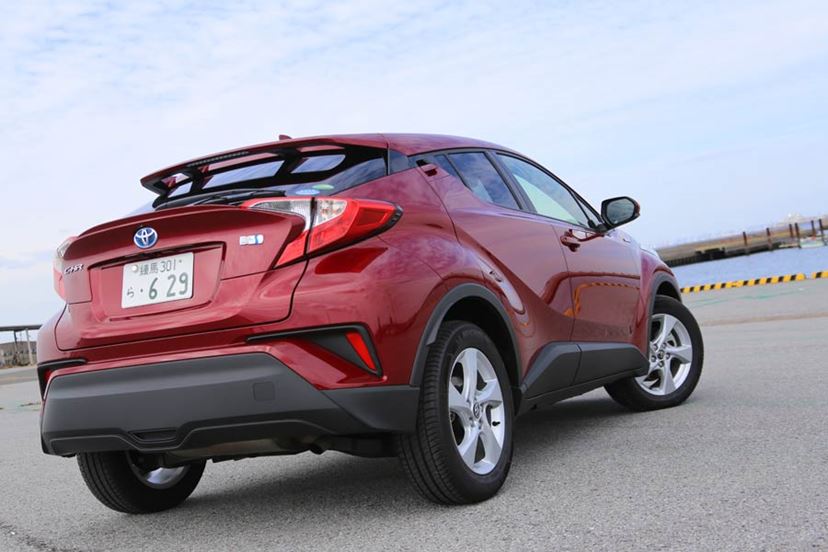 トヨタ C-HR 試乗評価＆実燃費テスト／プリウスを超える魅力を持つ