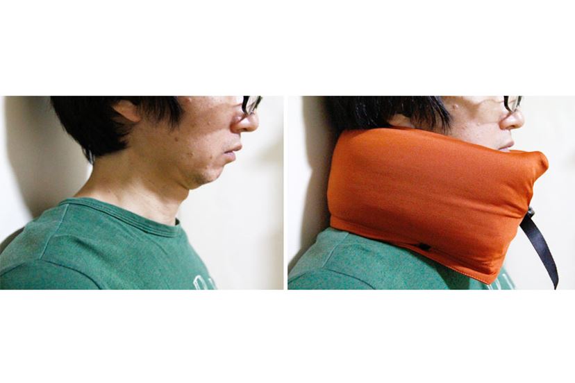 旅行のお供！ ブランケットにもなるネックピローで移動が快適に